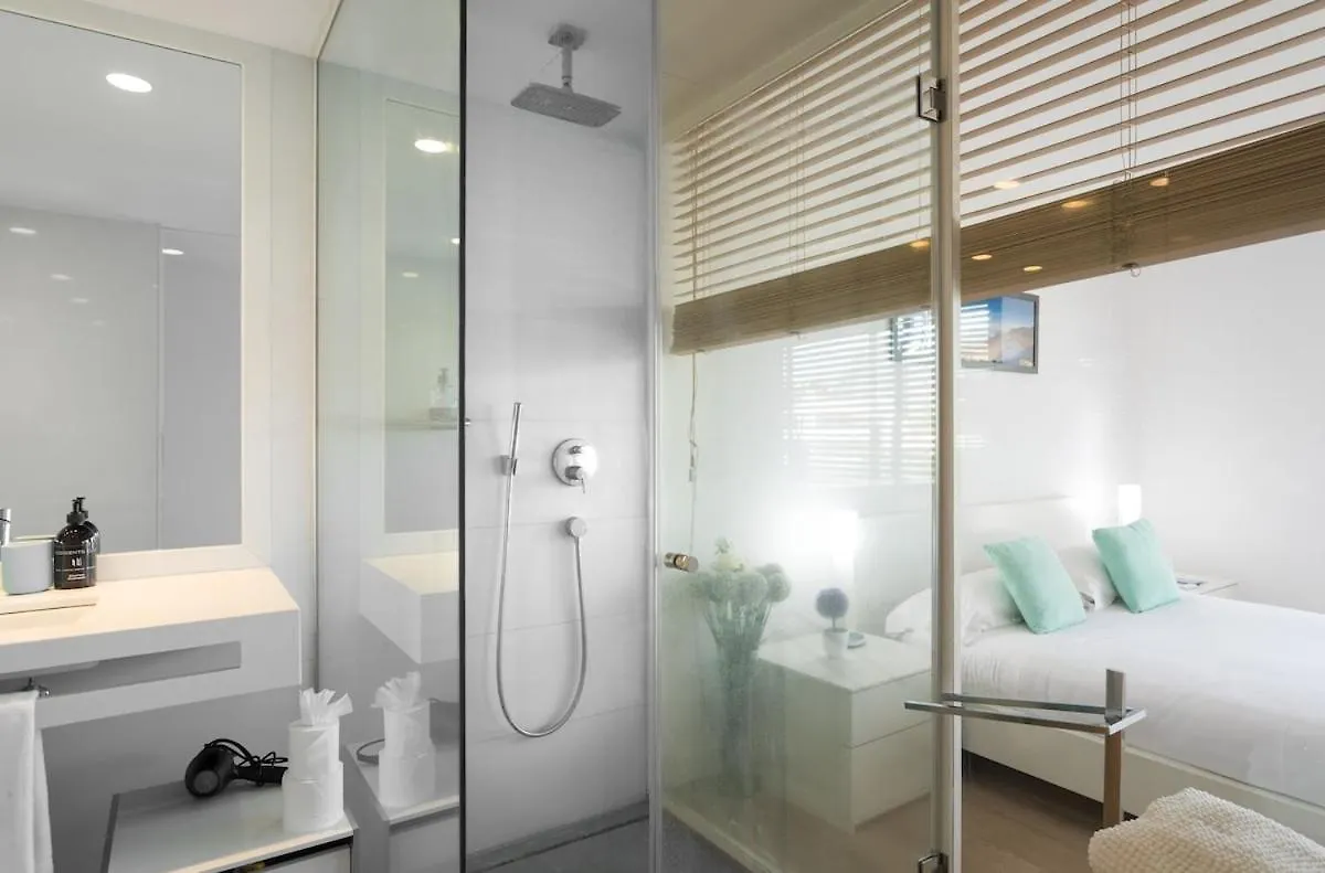 4-Bed Luxury Villa 5-Star Resort 卡尔德斯德马拉维亚